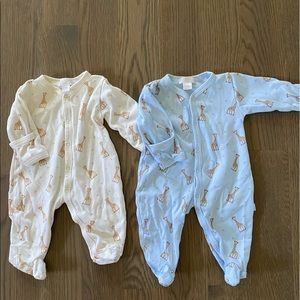 Twins Kissy Kissy Sophie the Giraffe Newborn Set
